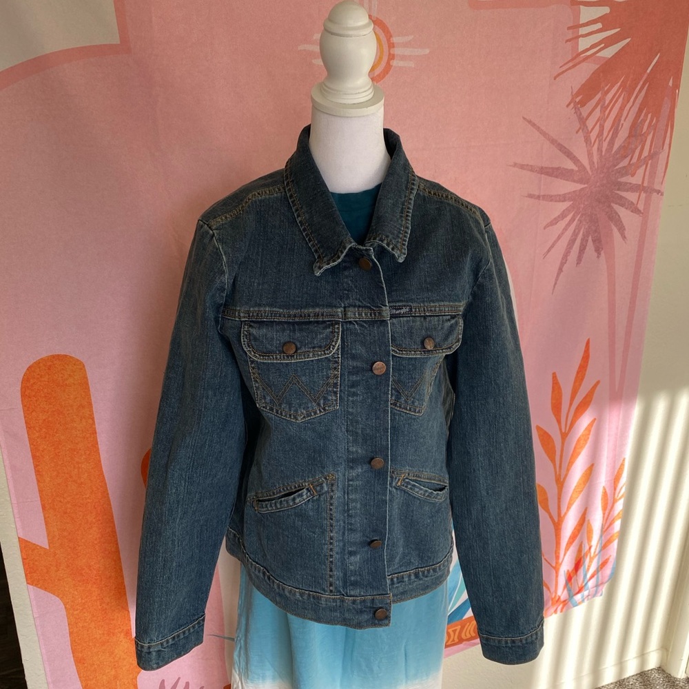Wrangler x MC Dependable Denim Jacket (ModCloth exclusive) Size XL